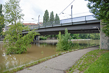 Hochwasser 2013 Rotundenbr&uuml;cke